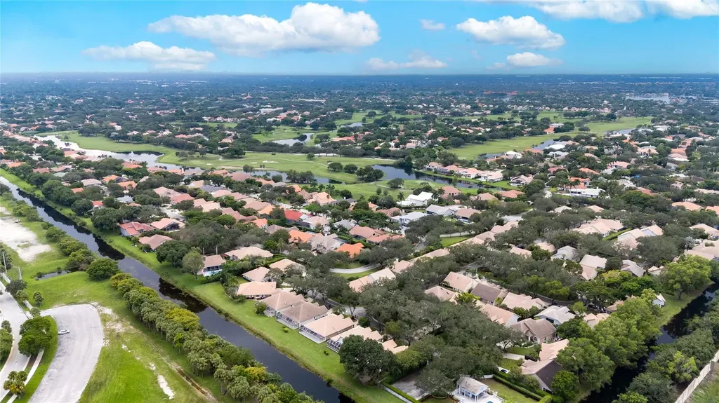 2075 NW 127th Terrace Coral Springs FL 33071