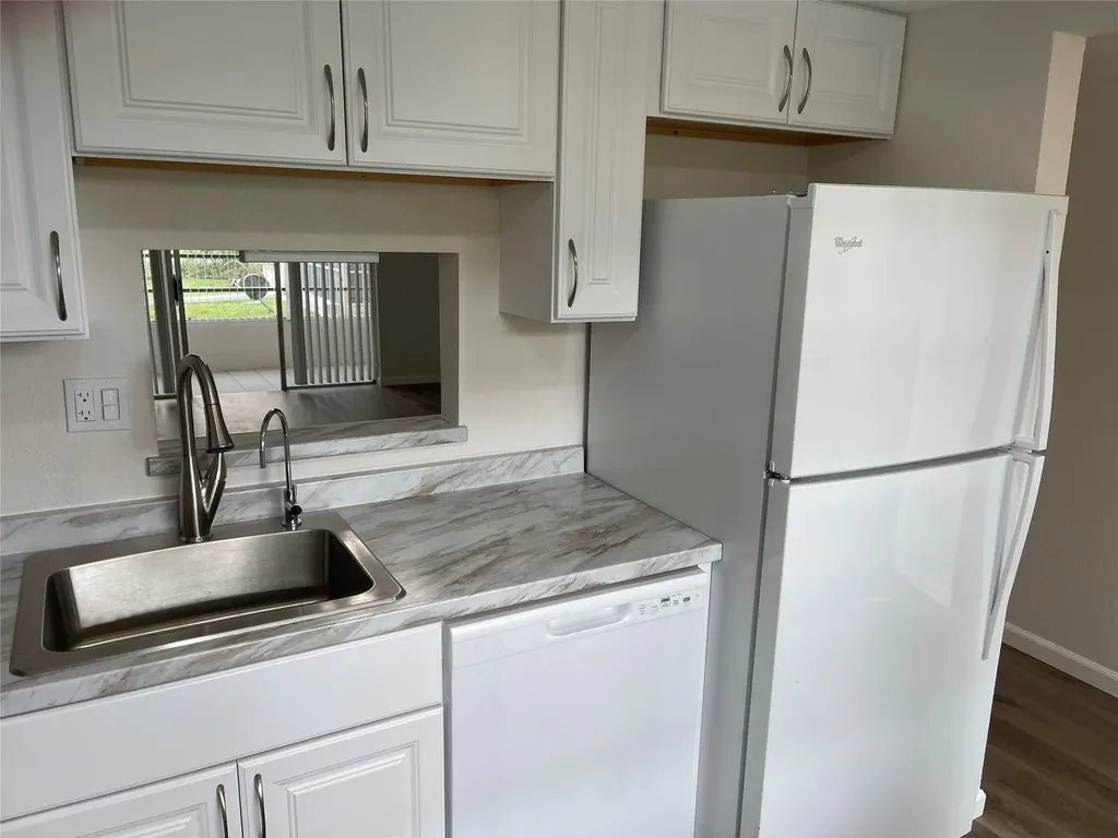 3099 NW 48th Avenue Lauderdale Lakes FL 33313