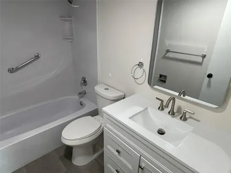 3099 NW 48th Avenue Lauderdale Lakes FL 33313