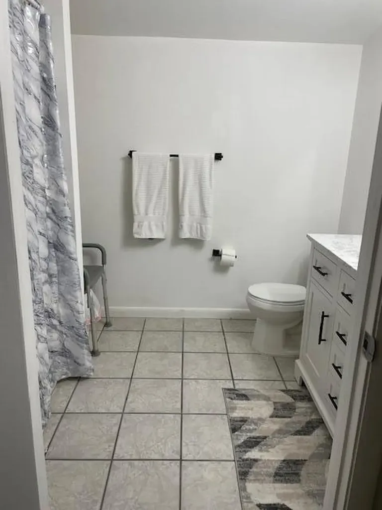 821 SW 13th Court Pompano Beach FL 33060