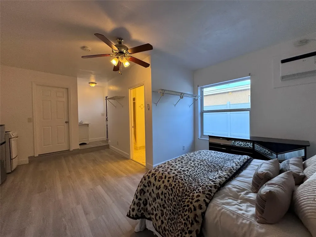 4210 NW 43rd Street Lauderdale Lakes FL 33319