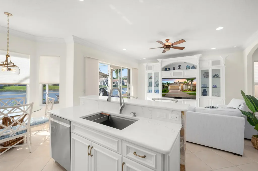 396 NW Springview Loop Port St Lucie FL 34986