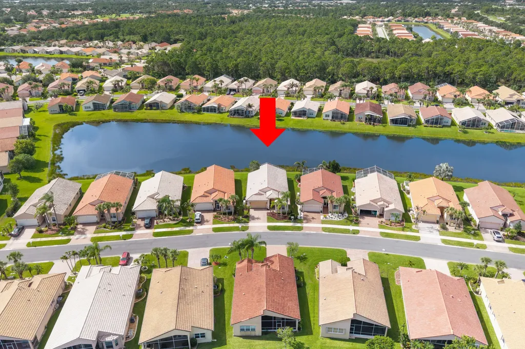 396 NW Springview Loop Port St Lucie FL 34986