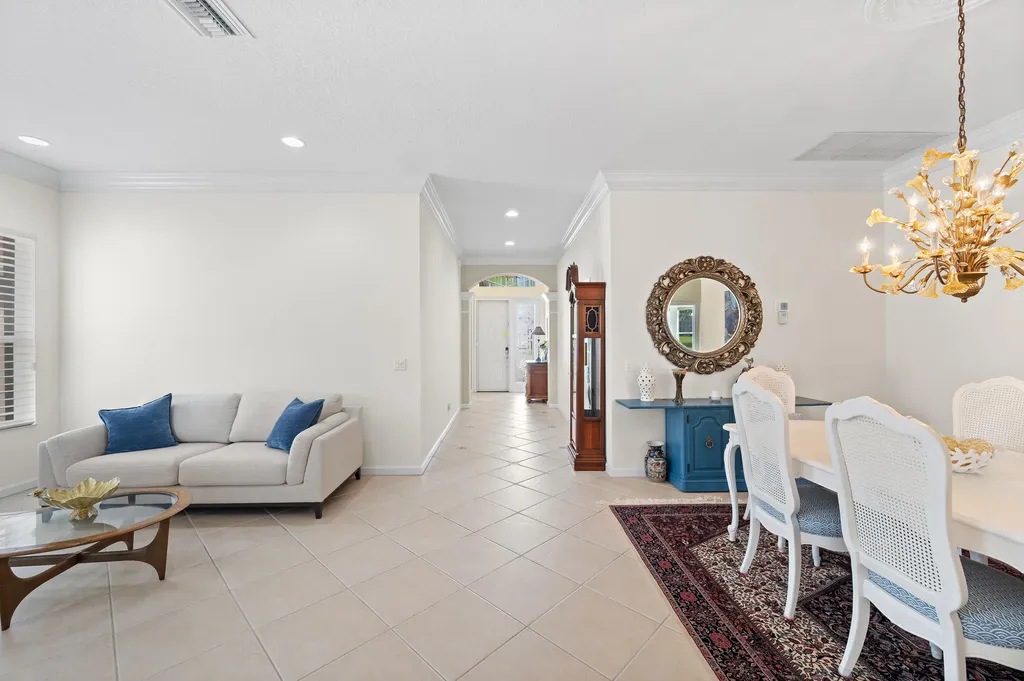 396 NW Springview Loop Port St Lucie FL 34986