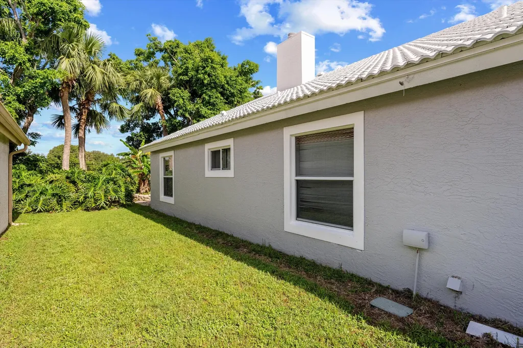 1851 Oak Berry Circle Wellington FL 33414