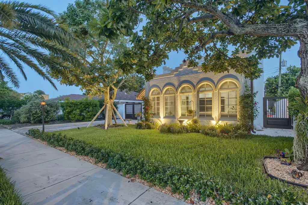 227 Fordham Drive Lake Worth Beach FL 33460