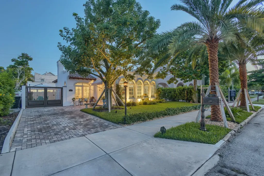 227 Fordham Drive Lake Worth Beach FL 33460
