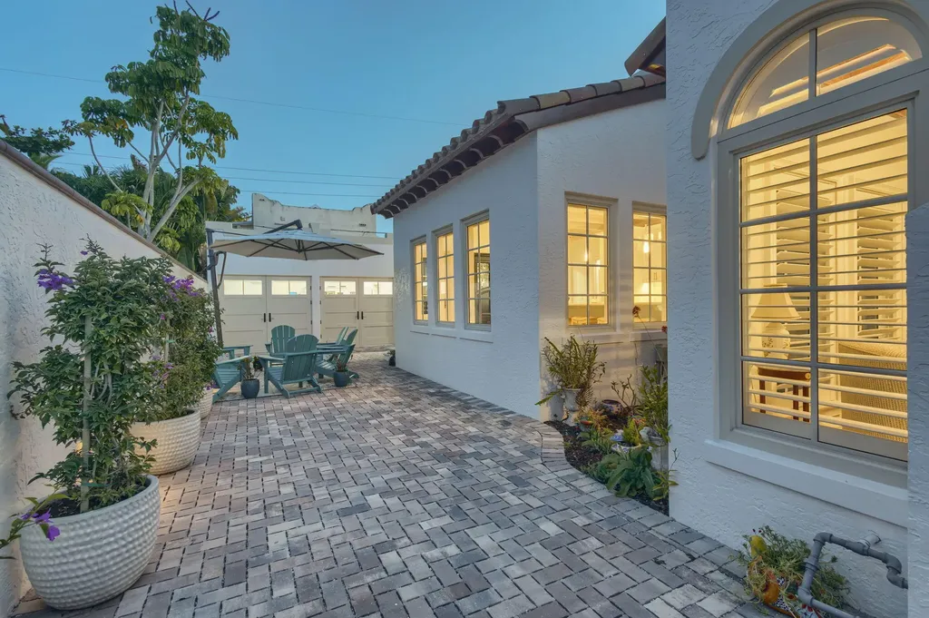 227 Fordham Drive Lake Worth Beach FL 33460