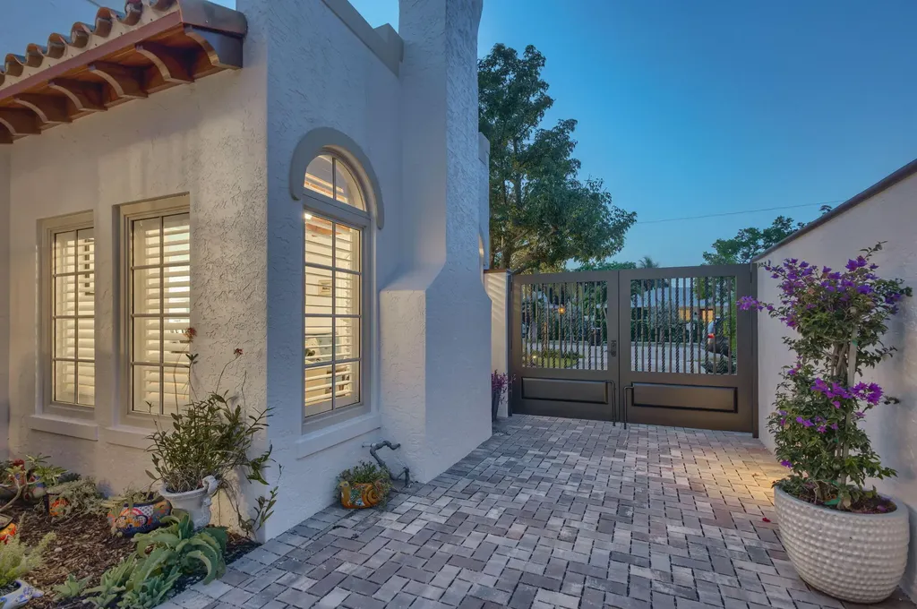 227 Fordham Drive Lake Worth Beach FL 33460