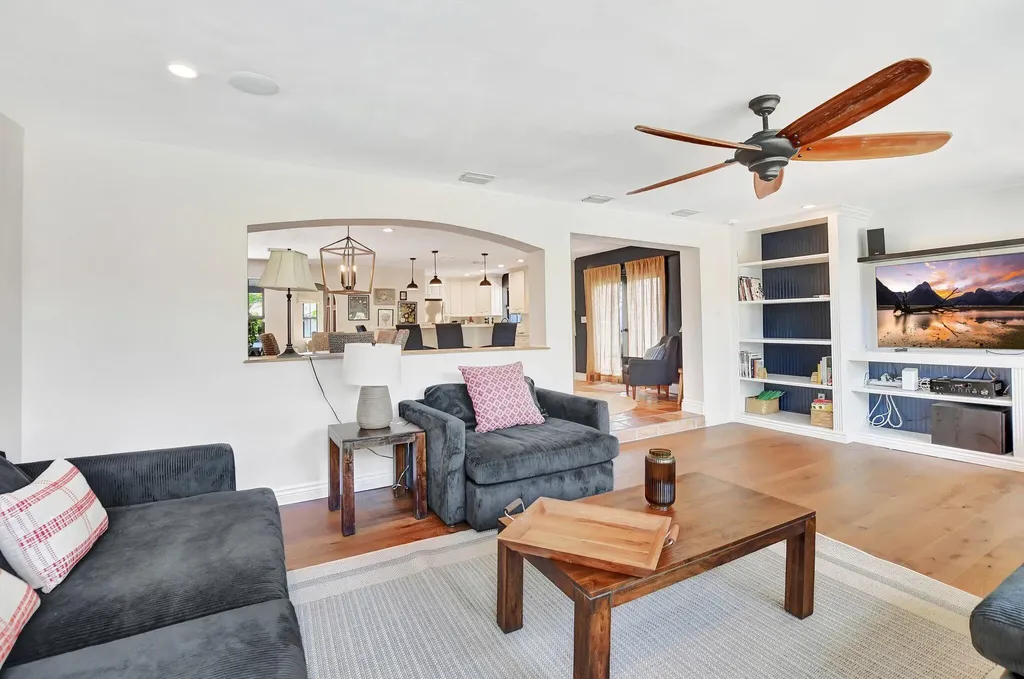 801 SW 5th Street Boca Raton FL 33486