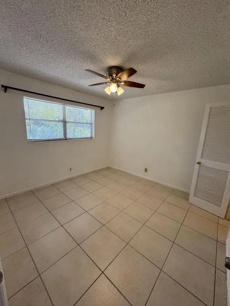 610 SE 2nd Avenue Deerfield Beach FL 33441