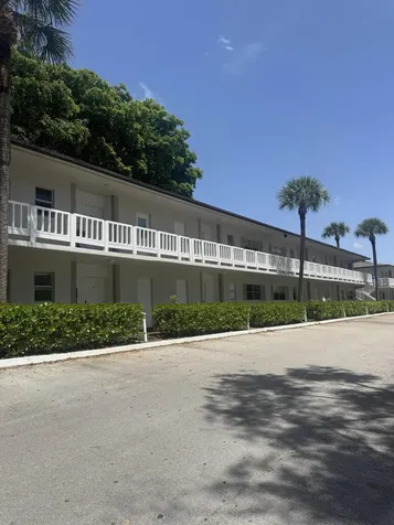 610 SE 2nd Avenue Deerfield Beach FL 33441