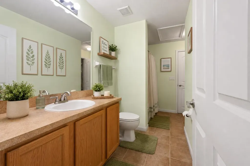 1237 SW Granville Avenue Port St Lucie FL 34953