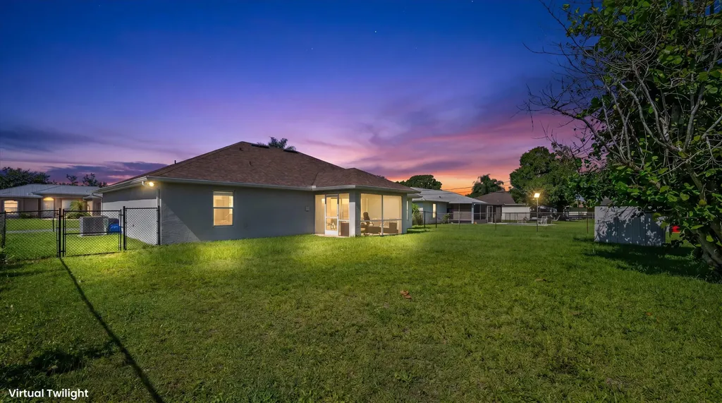 1237 SW Granville Avenue Port St Lucie FL 34953