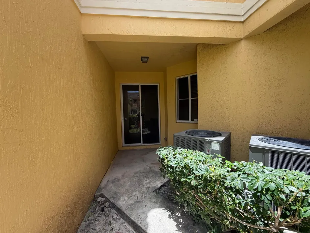 8928 SW 18th Street Miramar FL 33025
