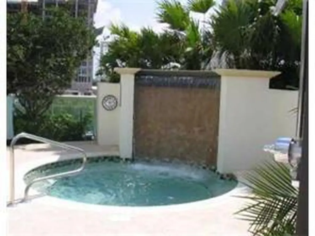 347 N New River Drive E Fort Lauderdale FL 33301