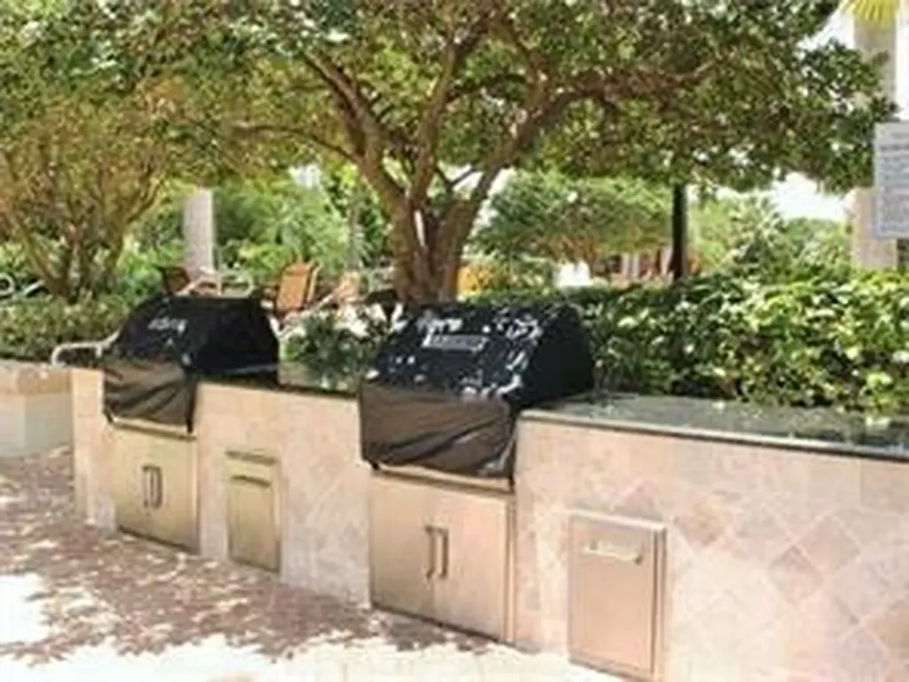 347 N New River Drive E Fort Lauderdale FL 33301