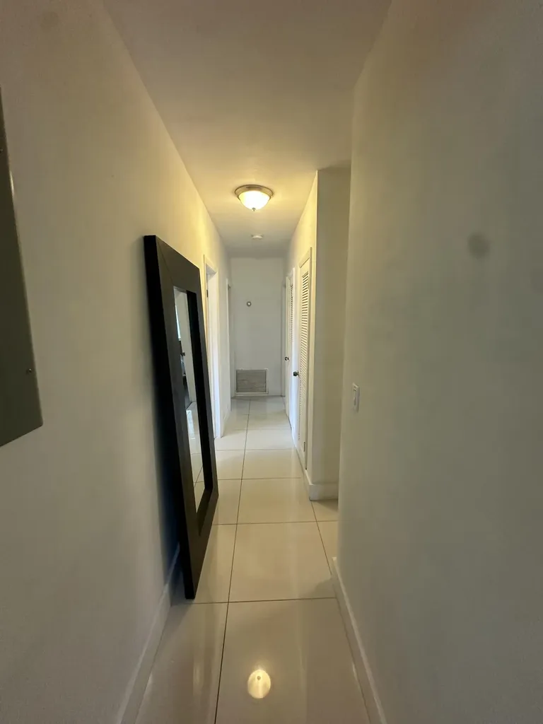11150 Peachtree Drive Miami FL 33161