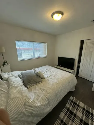 11150 Peachtree Drive Miami FL 33161
