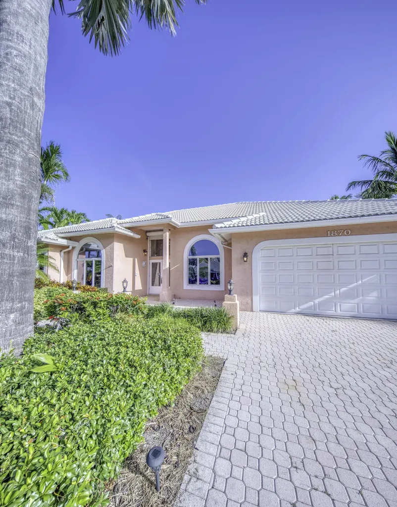 1870 Mediterranean Road W Lake Clarke Shores FL 33406