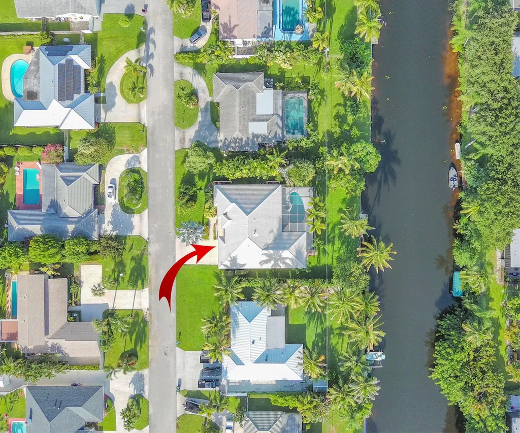 1870 Mediterranean Road W Lake Clarke Shores FL 33406