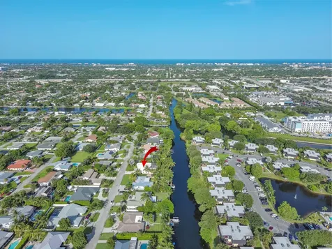 1870 Mediterranean Road W Lake Clarke Shores FL 33406