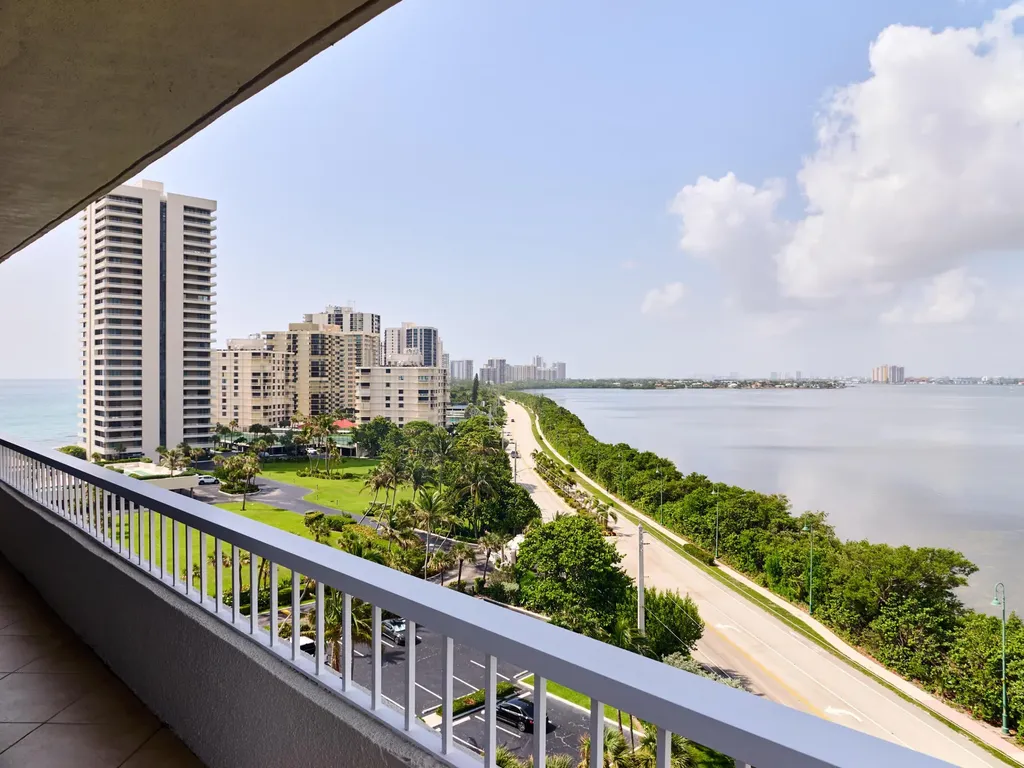 5550 N Ocean Drive Singer Island FL 33404