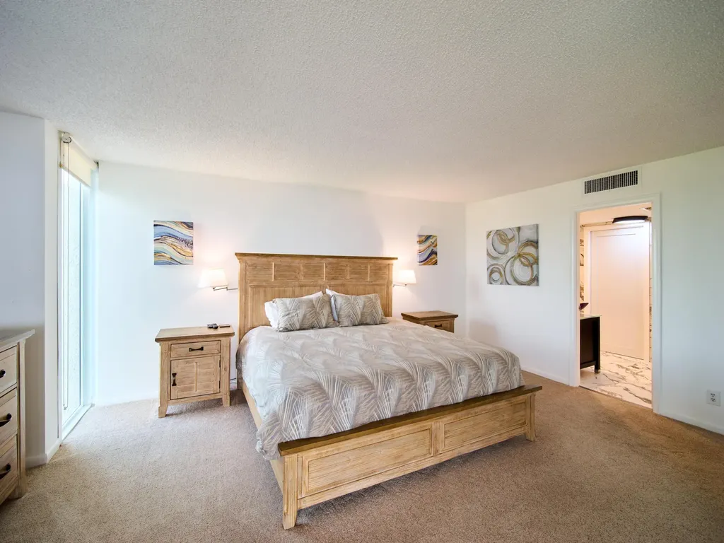 5550 N Ocean Drive Singer Island FL 33404