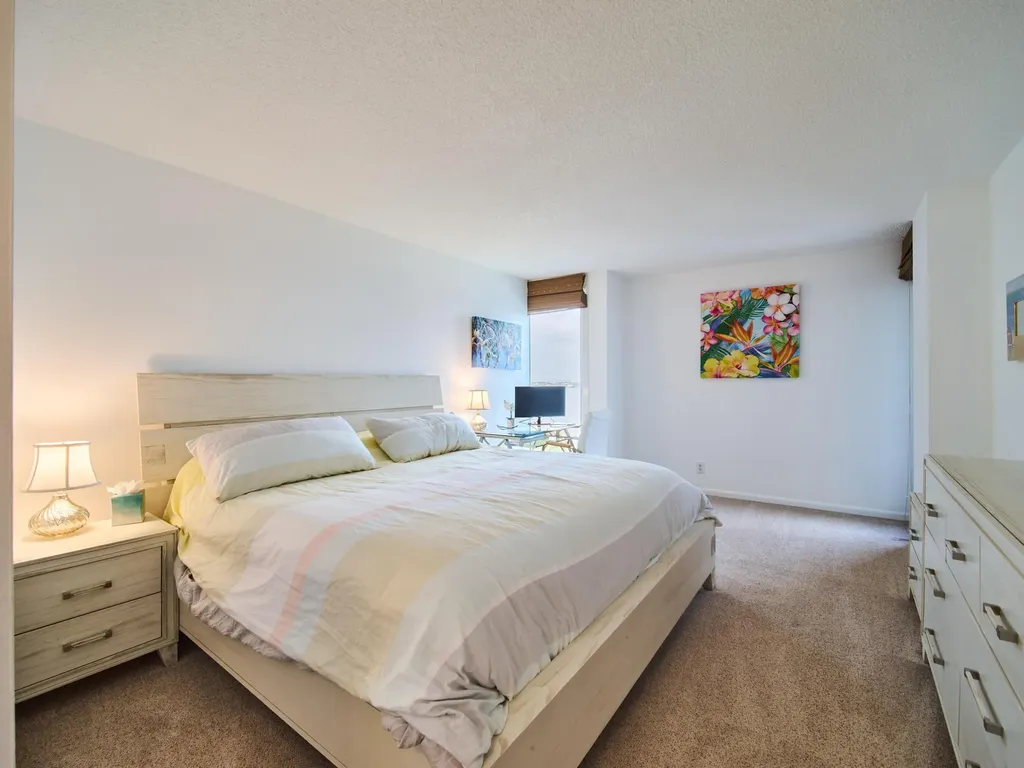 5550 N Ocean Drive Singer Island FL 33404