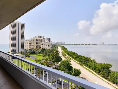 5550 N Ocean Drive Singer Island FL 33404