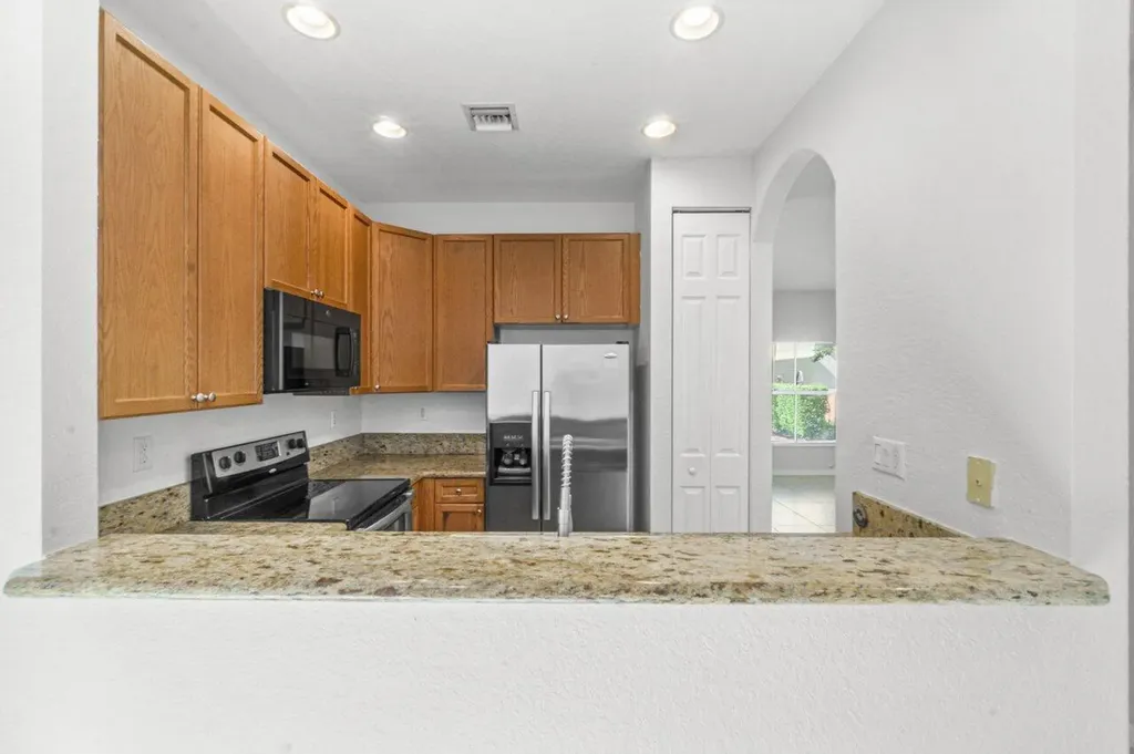 406 Lake Monterey Circle Boynton Beach FL 33426