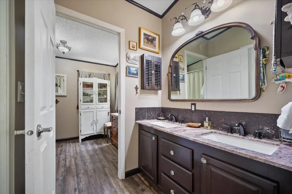 2454/2376 E Road Loxahatchee FL 33470