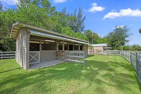 2454/2376 E Road Loxahatchee FL 33470