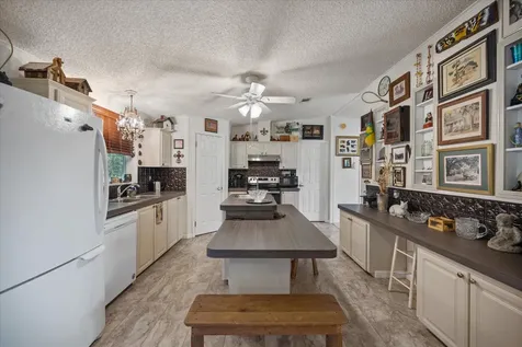 2454/2376 E Road Loxahatchee FL 33470