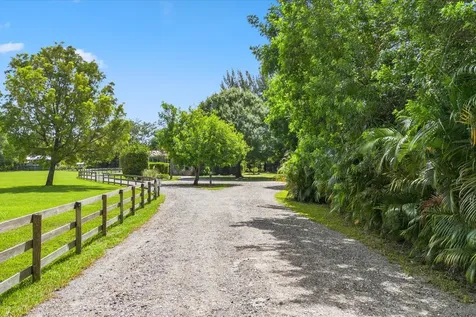 2454/2376 E Road Loxahatchee FL 33470