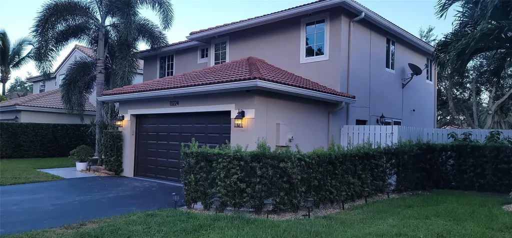 13224 NW 12th Court Sunrise FL 33323