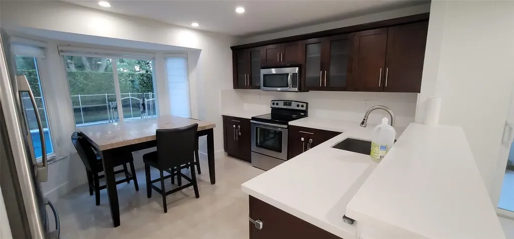 13224 NW 12th Court Sunrise FL 33323