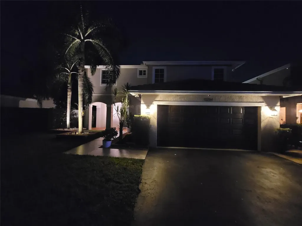 13224 NW 12th Court Sunrise FL 33323