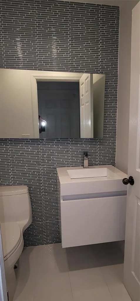 13224 NW 12th Court Sunrise FL 33323