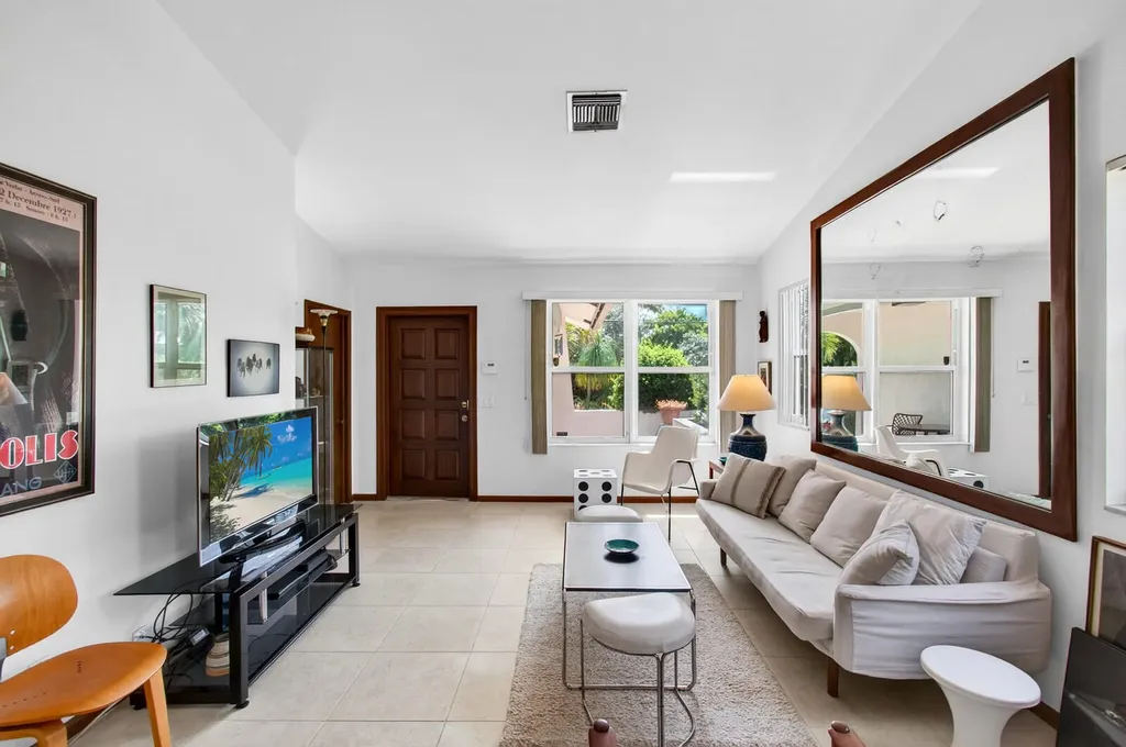 1315 N Lakeside Drive Lake Worth Beach FL 33460