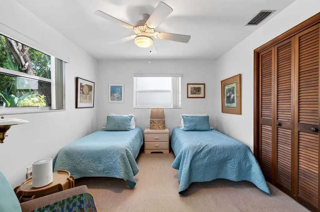 1315 N Lakeside Drive Lake Worth Beach FL 33460