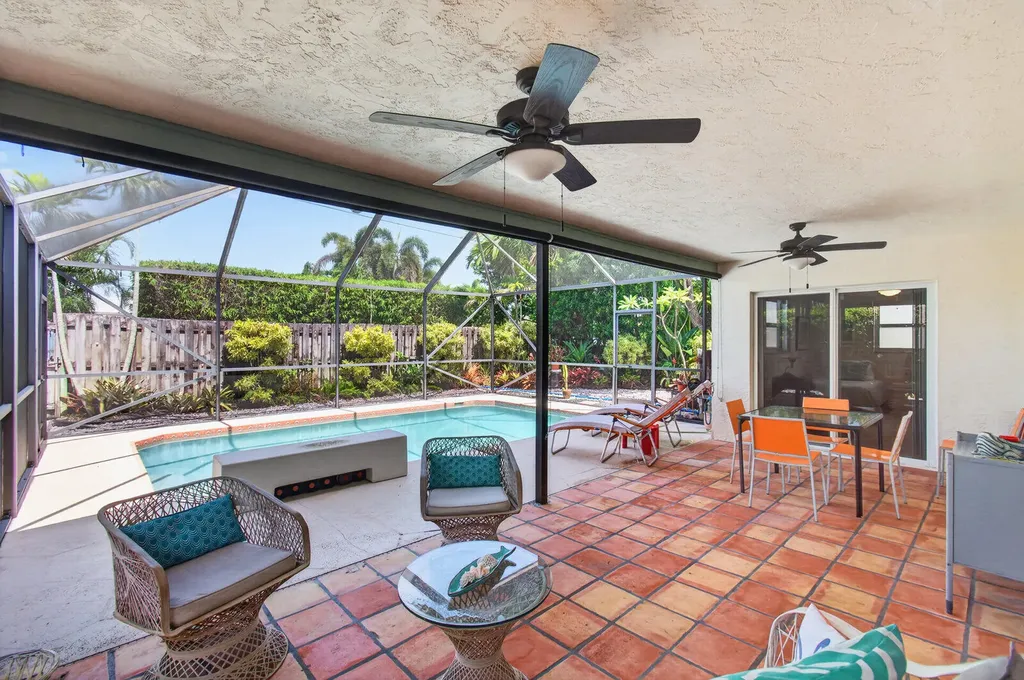 1315 N Lakeside Drive Lake Worth Beach FL 33460