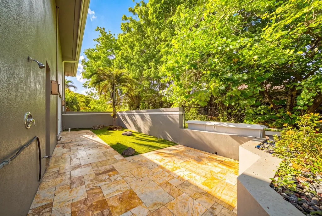 4351 NW 101st Drive Coral Springs FL 33065