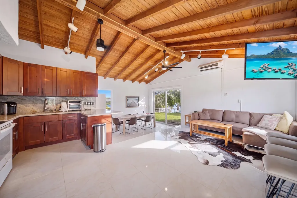 4351 NW 101st Drive Coral Springs FL 33065