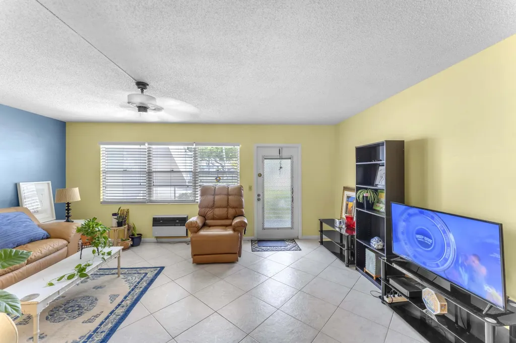 9 Prescott A Deerfield Beach FL 33442