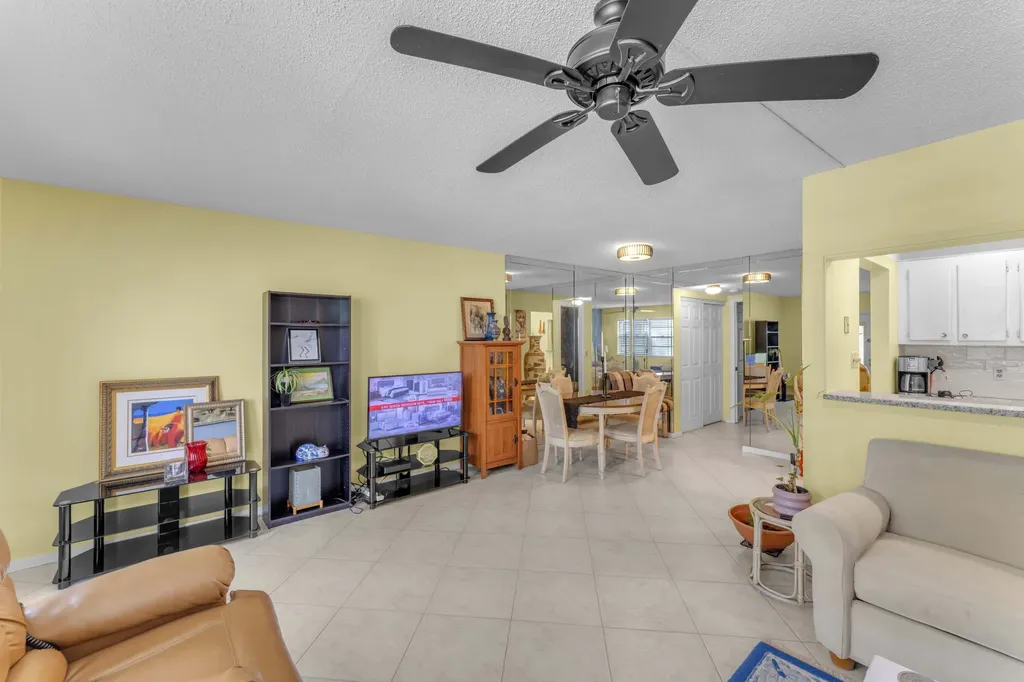 9 Prescott A Deerfield Beach FL 33442
