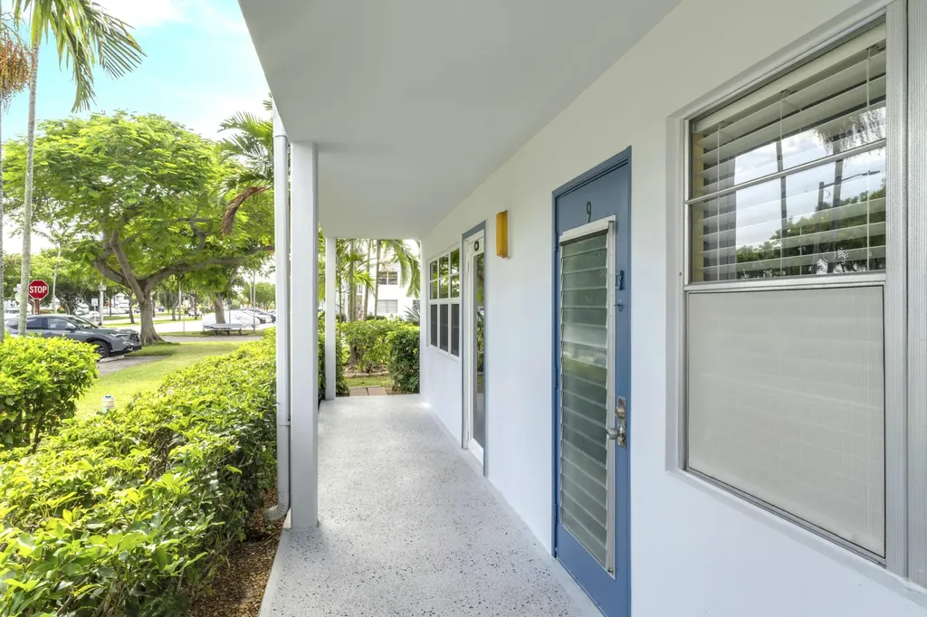 9 Prescott A Deerfield Beach FL 33442