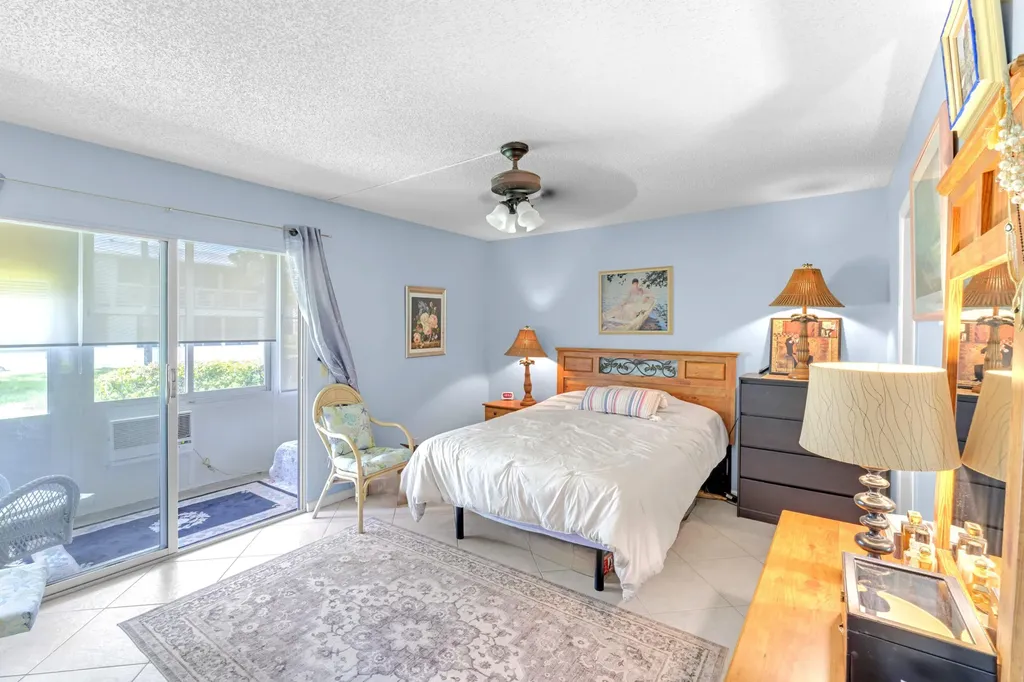 9 Prescott A Deerfield Beach FL 33442