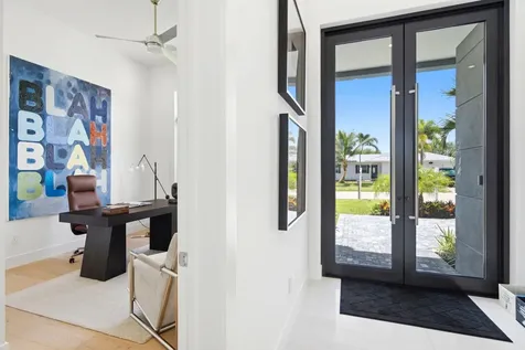 261 NW 8th Street Boca Raton FL 33432