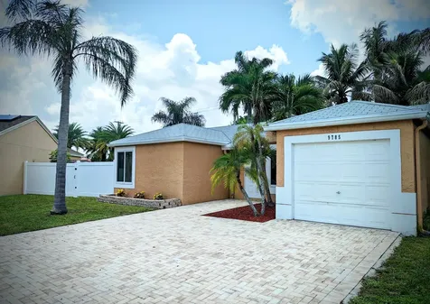 9785 Ridgecreek Road Boca Raton FL 33496